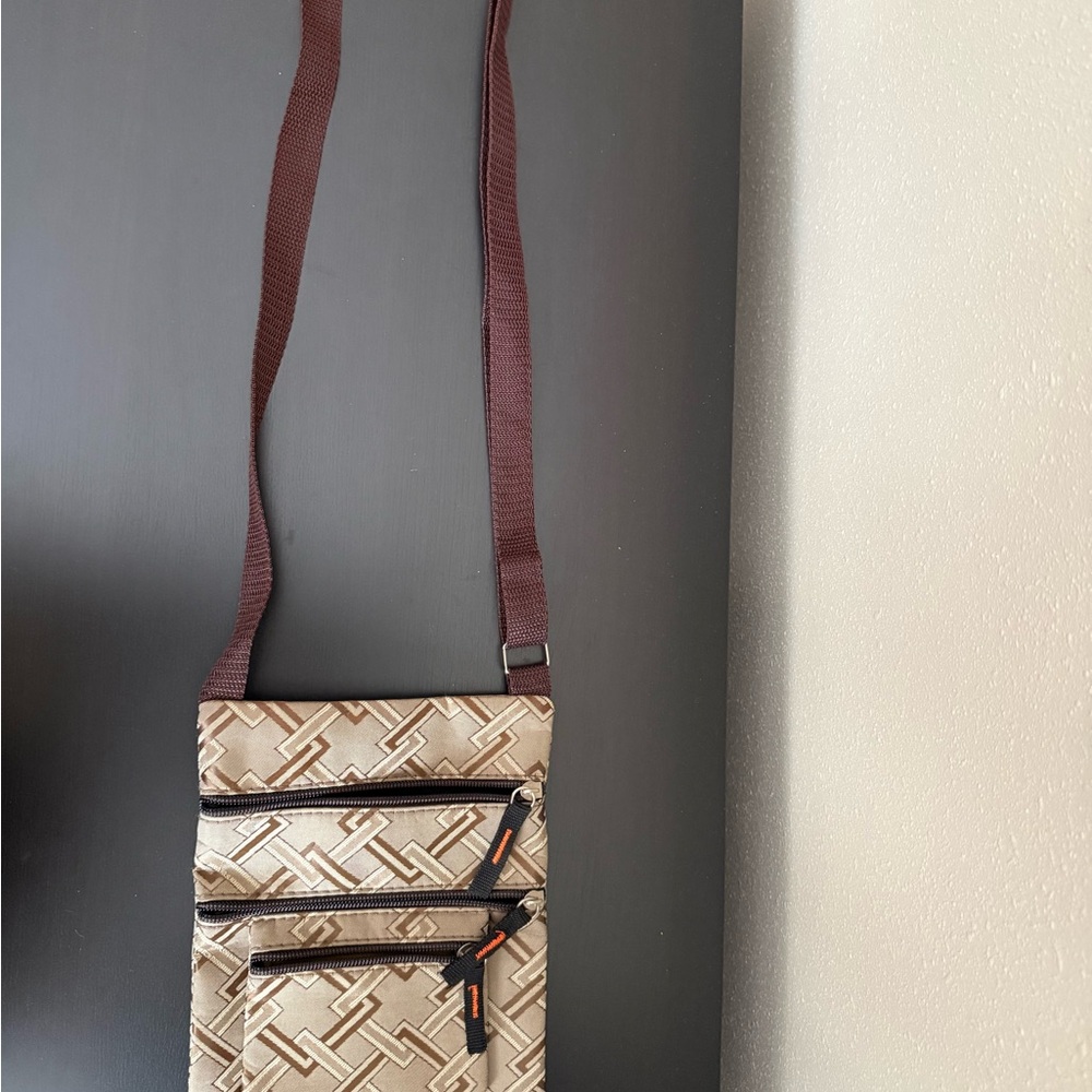 Brown Geometric Crossbody Bag Multi Pocket Travel Organizer Lightweight - Picture 3 of 3